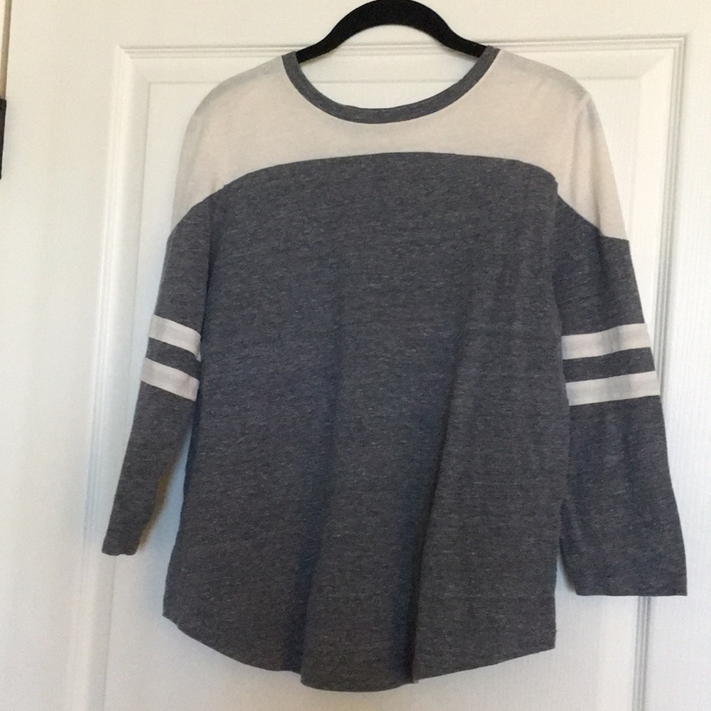 Lucky brand t shirt